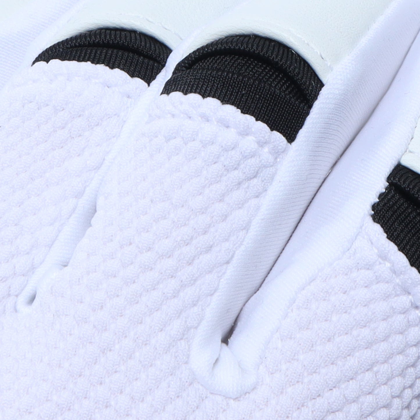 プレミアムモデル バッティンググローブ 【WHITE × BLACK】