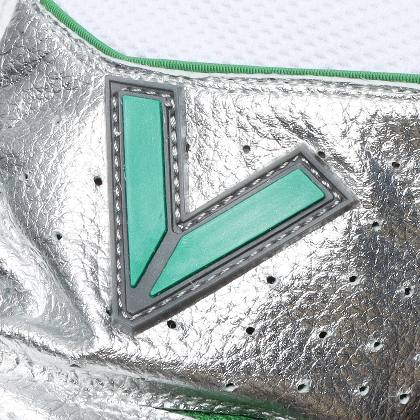 ハイクオリティーモデル バッティンググローブ 【SILVER × WHITE × GREEN】