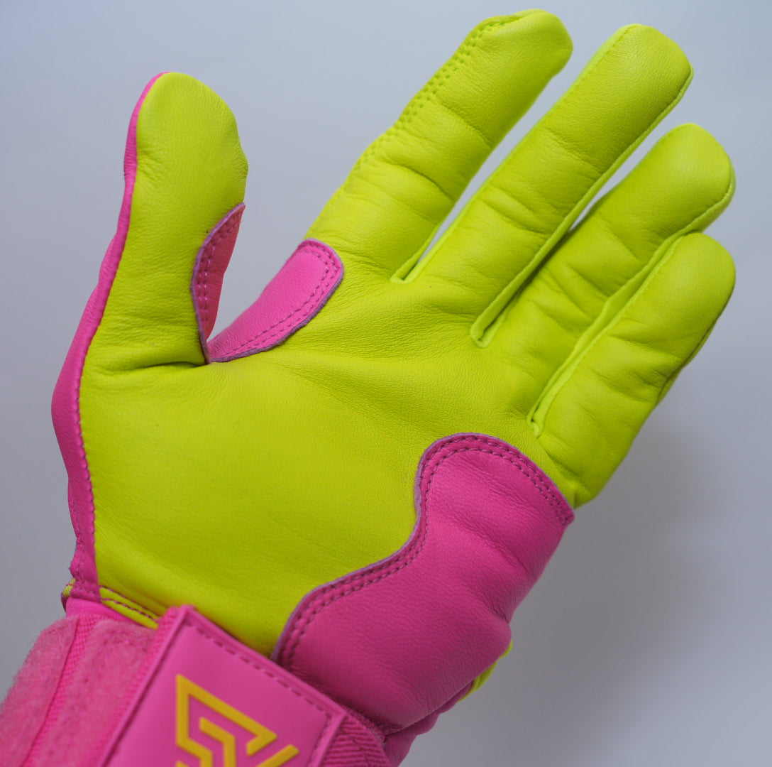 プレミアムモデル Wrist Lock バッティンググローブ【GRADATION / PINK × NEON YELLOW】